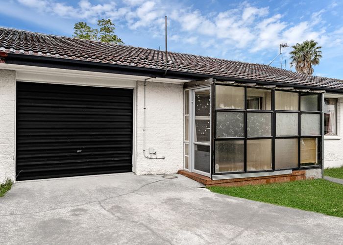  at 2/7 Elizabeth Avenue, Papatoetoe, Manukau City, Auckland