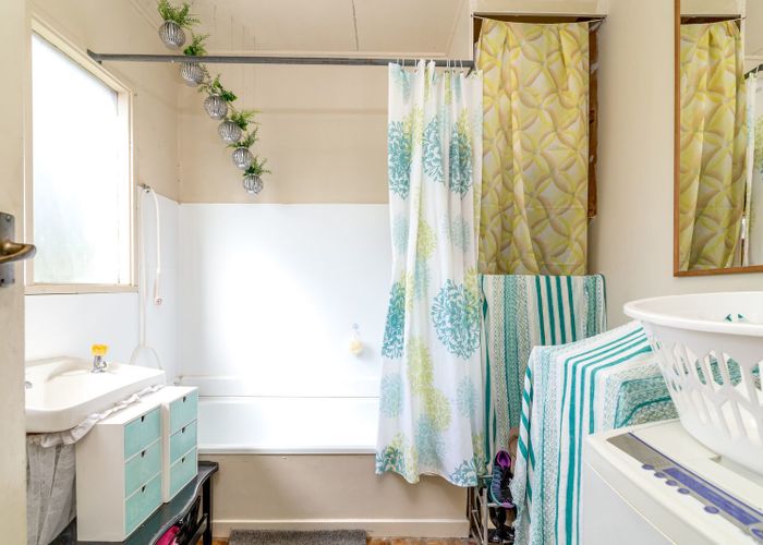  at 13 Lee Road, Hannahs Bay, Rotorua