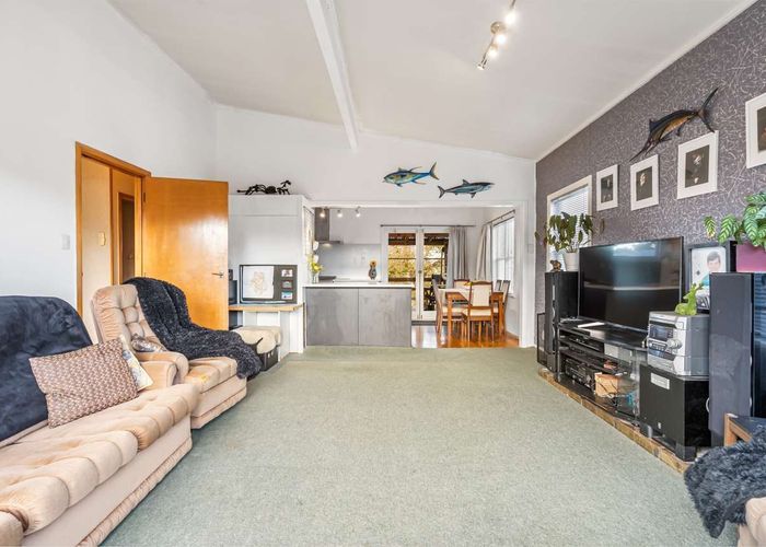  at 19 Wanaka Pl, Pakuranga Heights, Manukau City, Auckland