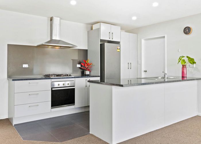  at 14 Kotuku Crescent, Takanini, Papakura, Auckland