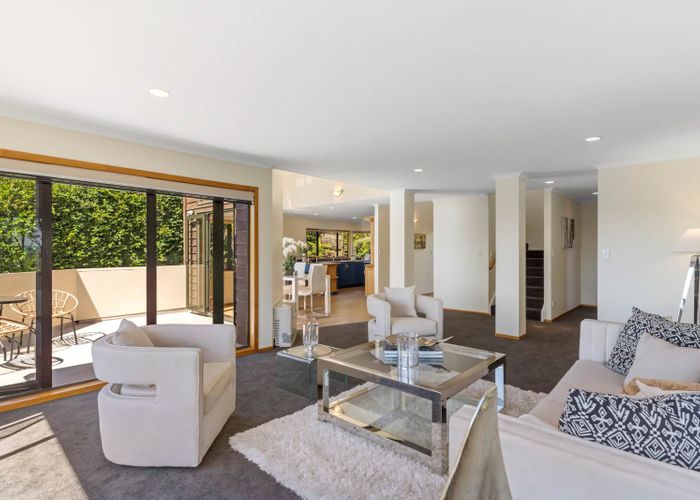  at 8 Kauri Lane, Red Hill, Papakura