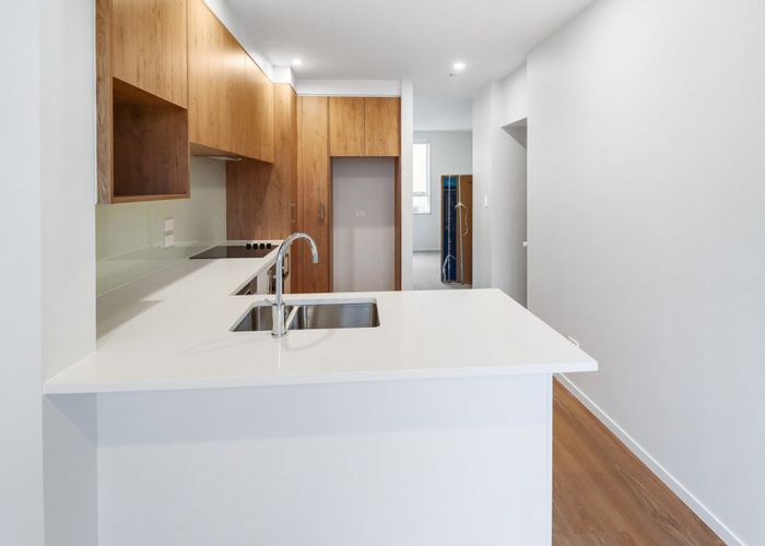  at 12 Moor Avenue, Te Atatu Peninsula, Auckland