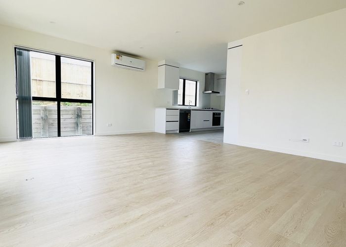  at 79a Carlisle Road, Torbay, North Shore City, Auckland