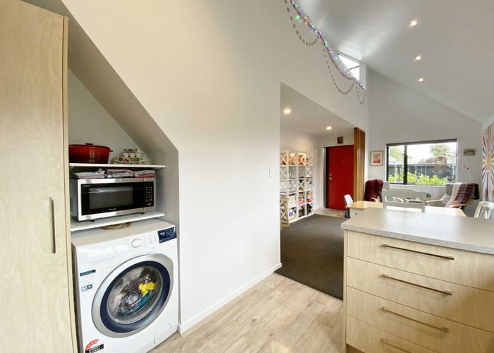  at 1/116 Champion Street, Edgeware, Christchurch