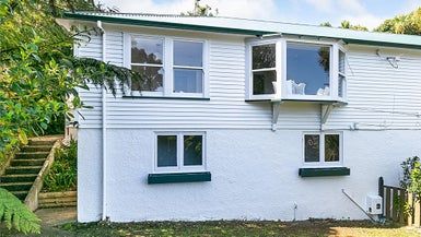  at 33 Victory Avenue, Karori, Wellington