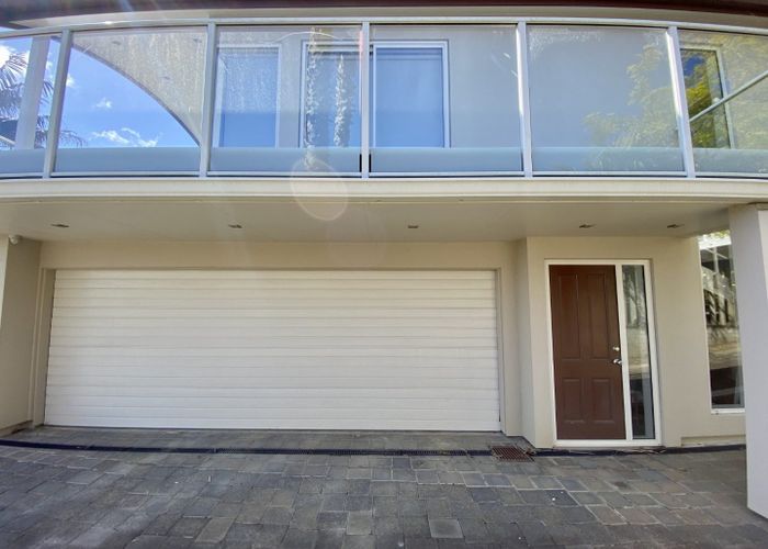  at 43A Castor Bay Rd, Castor Bay, North Shore City, Auckland