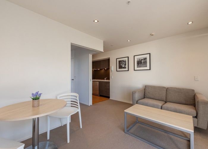  at 42/13 College Street, Te Aro, Wellington, Wellington