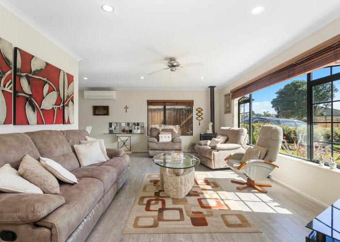  at 32 Croftview Road, Wattle Downs, Auckland