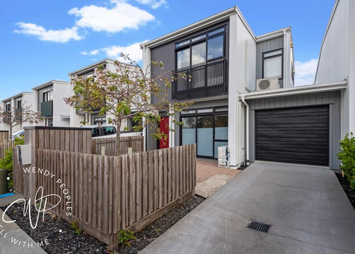  at 4A Nohoanga road, Rosehill, Papakura