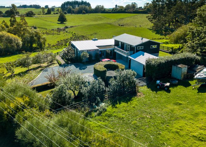 at 14 Blomfield Lane, Kingseat