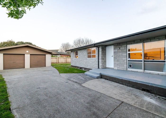  at 15 Kaimanawa Street, Kelvin Grove, Palmerston North, Manawatu / Whanganui