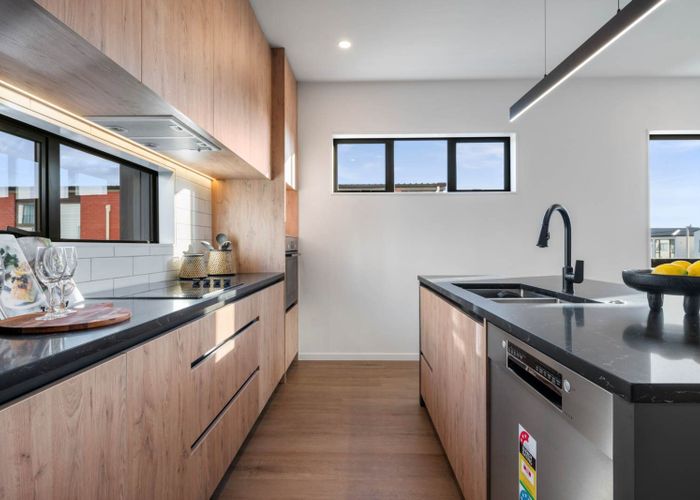  at 10  Scott Road, Hobsonville, Waitakere City, Auckland