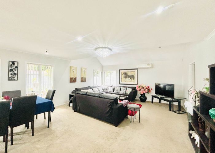  at 26A Chesley Place, Half Moon Bay, Manukau City, Auckland