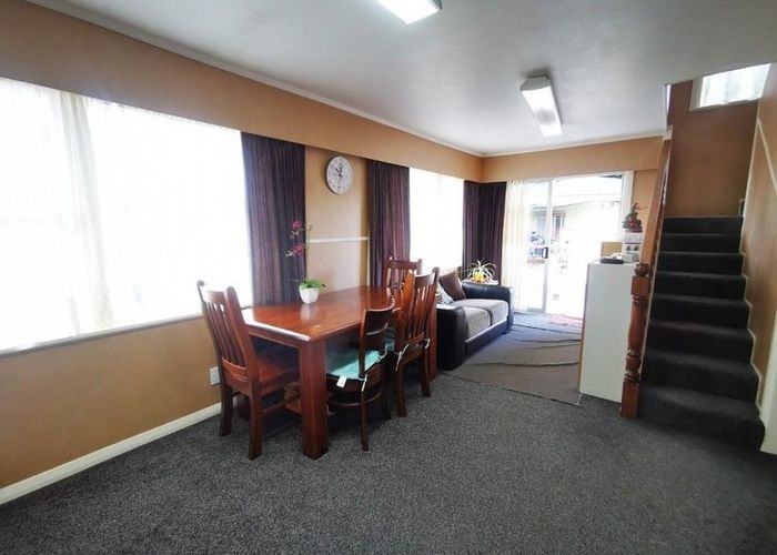  at 61 Sandwich Road, Saint Andrews, Hamilton, Waikato