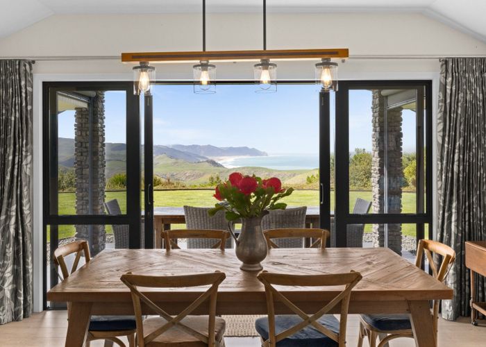  at 64 Waipuka Road, Waimarama