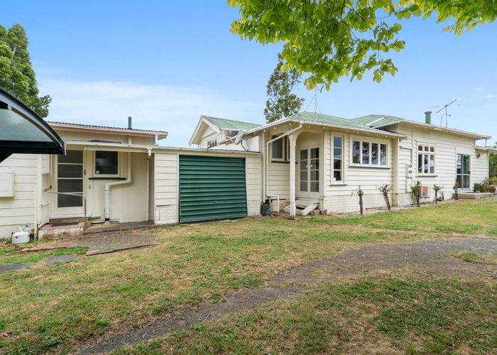  at 38 Gills Ave, Papakura, Papakura, Auckland