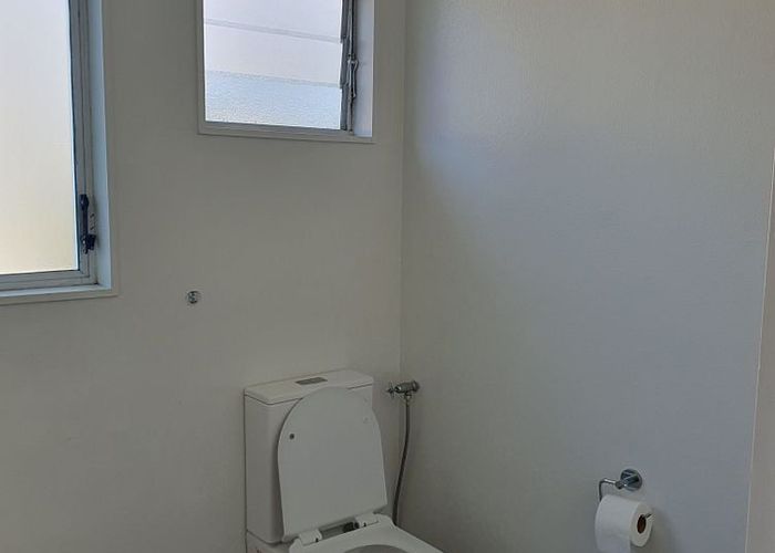  at 5B Oates Road, Glen Eden, Waitakere City, Auckland