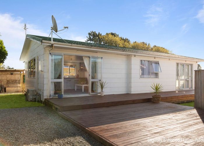  at 28 Newton Place, Westbrook, Palmerston North