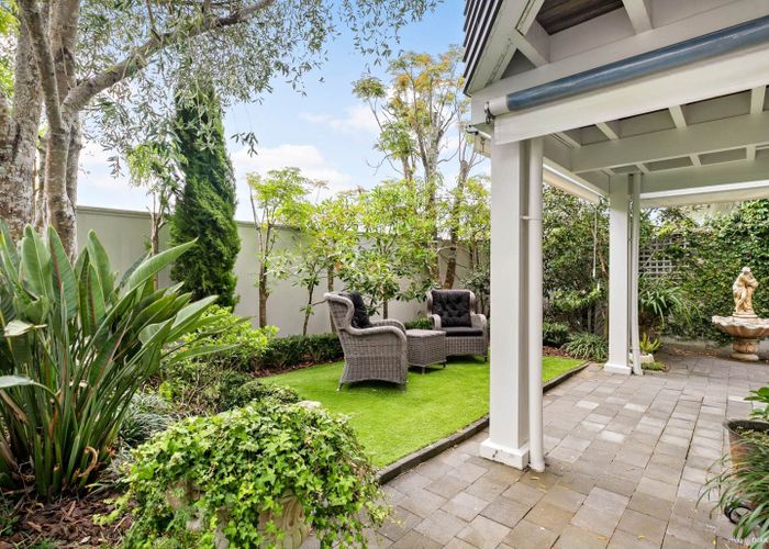  at 52B Brighton Road, Parnell, Auckland