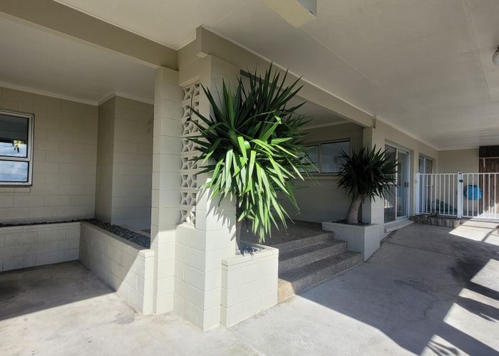  at 3 Moera Place, Stanmore Bay, Rodney, Auckland