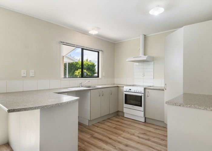  at 199a Chivalry Road, Glenfield, North Shore City, Auckland
