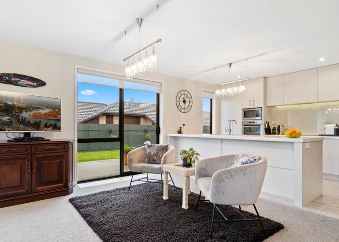  at 204 Hollister Lane, Ohauiti, Tauranga