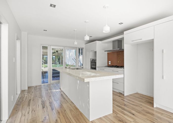  at 132 Kittiwake Drive, Schnapper Rock, North Shore City, Auckland