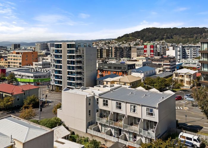  at 33 Karo Drive, Te Aro, Wellington, Wellington