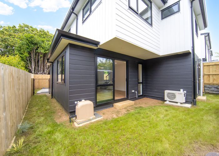 at 5/70 Golf Road, New Lynn, Waitakere City, Auckland
