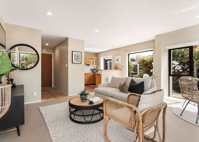  at 75A Aikmans Road, Merivale, Christchurch