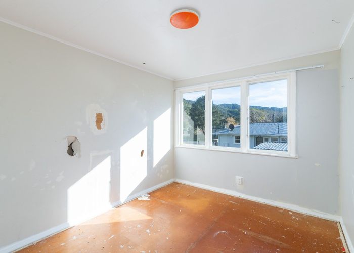  at 3 Ngaturi Grove, Wainuiomata, Lower Hutt, Wellington