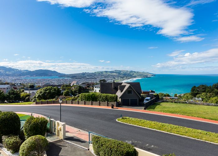  at 6 Highgrove, Saint Clair, Dunedin