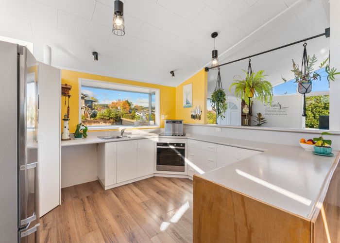  at 4 Arrowsmith Avenue, Waipahihi, Taupo