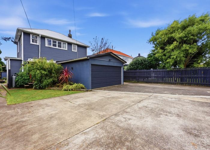  at 16 Maranui Street, Welbourn, New Plymouth, Taranaki