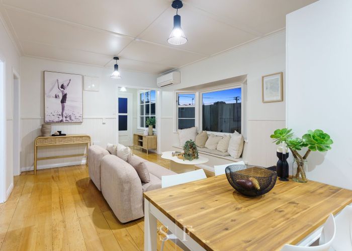  at 15 Rauparaha Street, Waikanae Beach, Kapiti Coast, Wellington