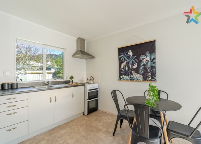  at 2/83 Wainuiomata Road, Wainuiomata, Lower Hutt