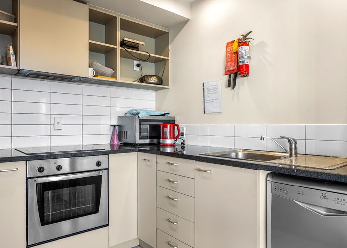  at 15/31 Poulson Street, Addington, Christchurch City, Canterbury