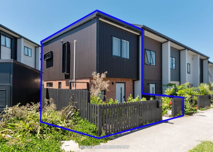  at 2 Selo Street, Glen Eden, Waitakere City, Auckland