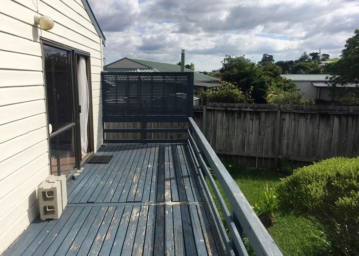  at 136 Moire Road, West Harbour, Waitakere City, Auckland