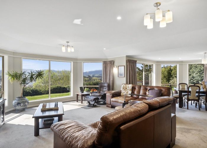  at 19 Fairmile Drive, Kinmont Park, Mosgiel