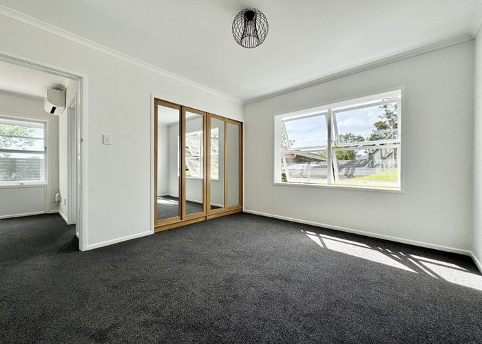  at 4/6 Hobday Place , Meadowbank, Auckland City, Auckland