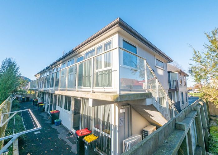  at 44 Dundas Street, North Dunedin, Dunedin, Otago