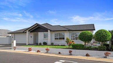  at 32 Oceania Sands Way, Papamoa Beach, Papamoa