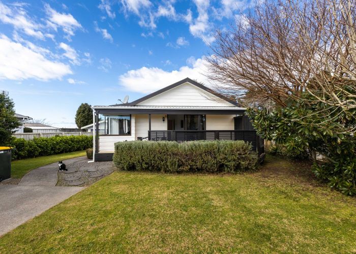  at 517 Mangorei Road, Highlands Park, New Plymouth