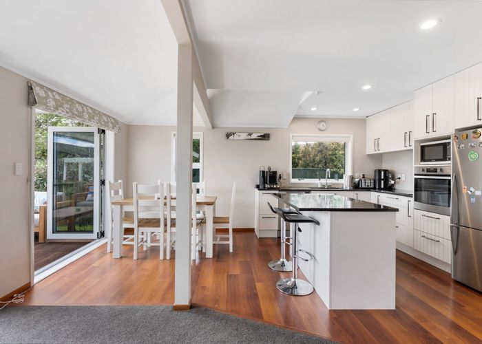  at 5/12 Arahoe Road, New Lynn, Waitakere City, Auckland