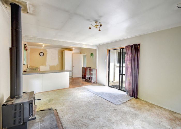  at 12 Kellas Street, Macandrew Bay, Dunedin