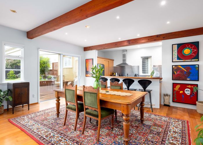  at 85 Avoca Valley Road, Heathcote, Christchurch City, Canterbury