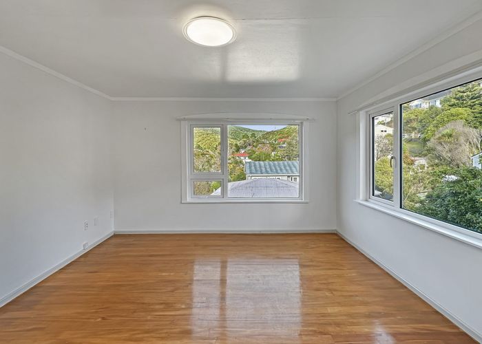  at 27 Hathaway Avenue, Karori, Wellington