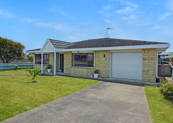  at 71 Seabury Avenue, Foxton Beach, Horowhenua, Manawatu / Whanganui