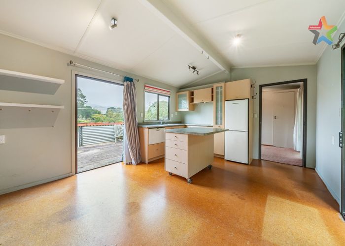  at 18 Forest Road, Raumati South, Paraparaumu
